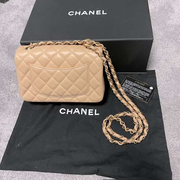 SOLD!! Coveted Chanel mini in light beige - Picture 2 of 4